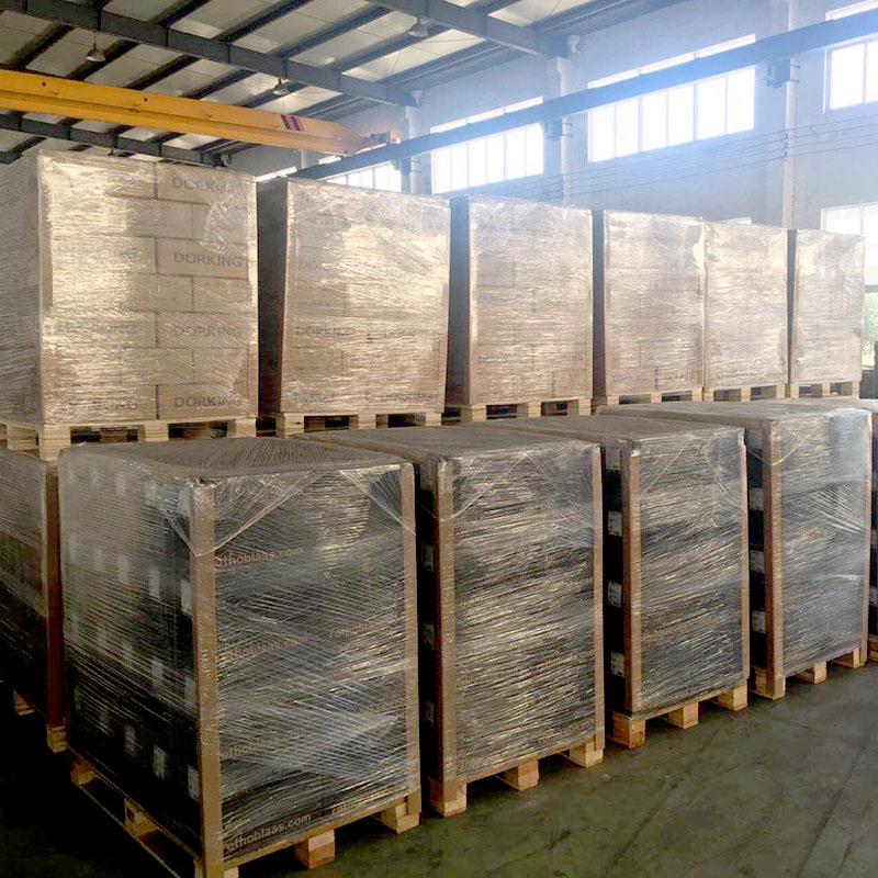 packaged and loading container001
